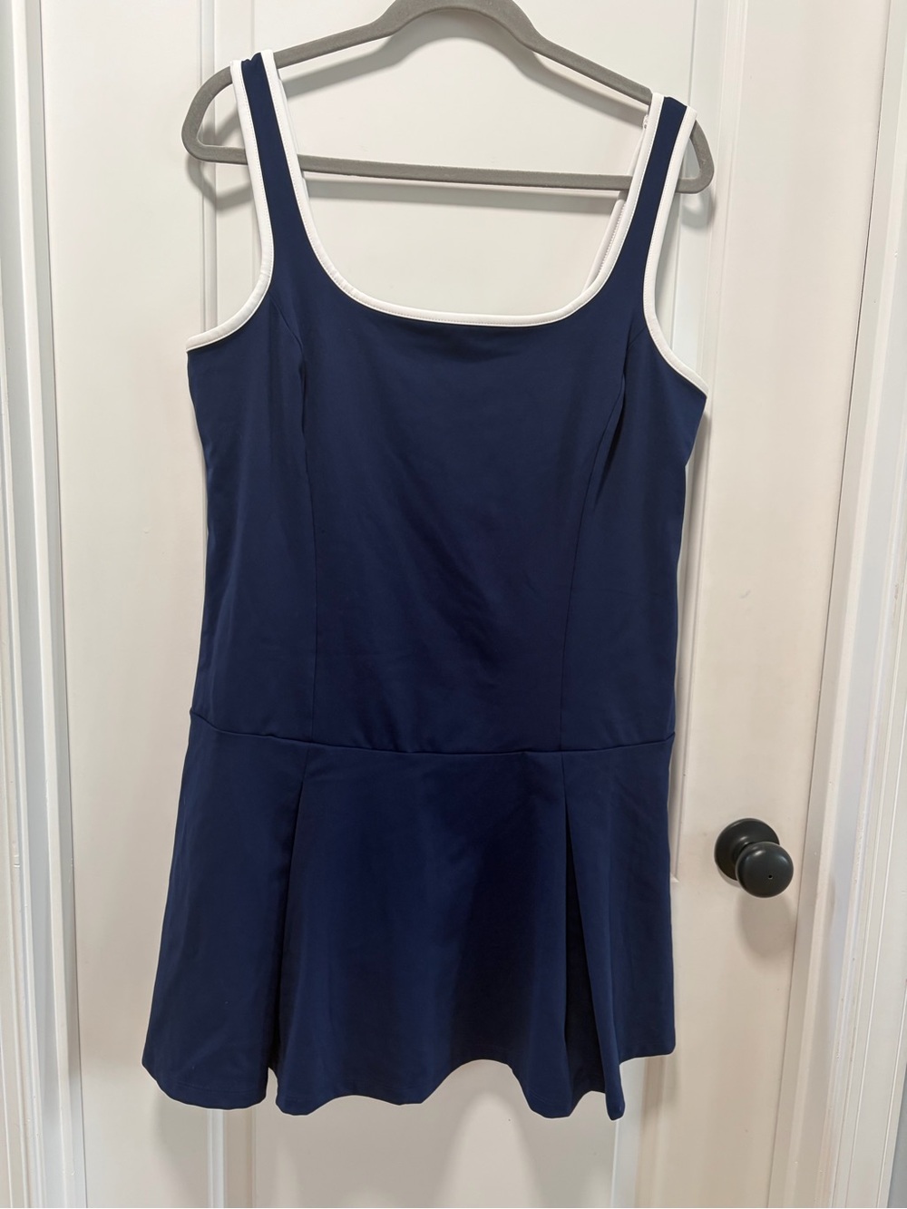 J.Crew NWT size Large Navy Blue Athletic Dress White Trim Skort Golf Tennis